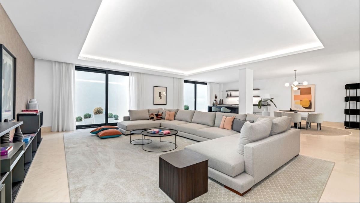 9 sypialnia Willa na sprzedaż w Golden Mile z basenem garażem - 16 900 000 € (Ref: 8529594)