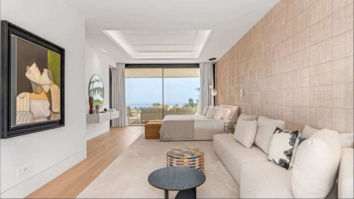 9 sypialnia Willa na sprzedaż w Golden Mile z basenem garażem - 16 900 000 € (Ref: 8529594)