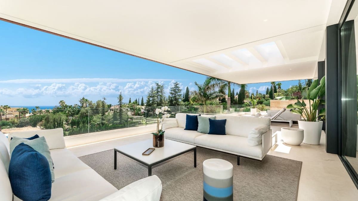 9 sypialnia Willa na sprzedaż w Golden Mile z basenem garażem - 16 900 000 € (Ref: 8529594)