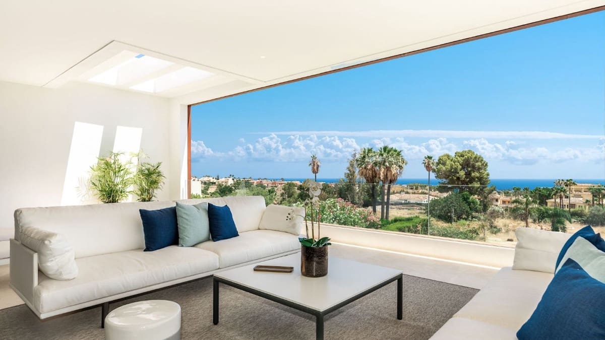 9 sypialnia Willa na sprzedaż w Golden Mile z basenem garażem - 16 900 000 € (Ref: 8529594)