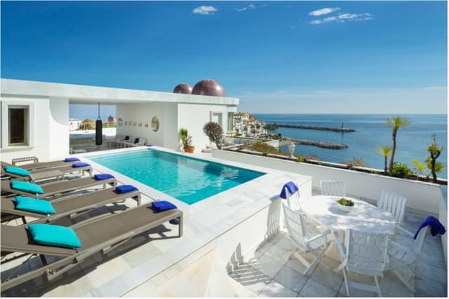 8 soveværelse Penthouse til salg i Puerto Banus, Marbella med swimmingpool garage - € 24.000.000 (Ref: 8529596)