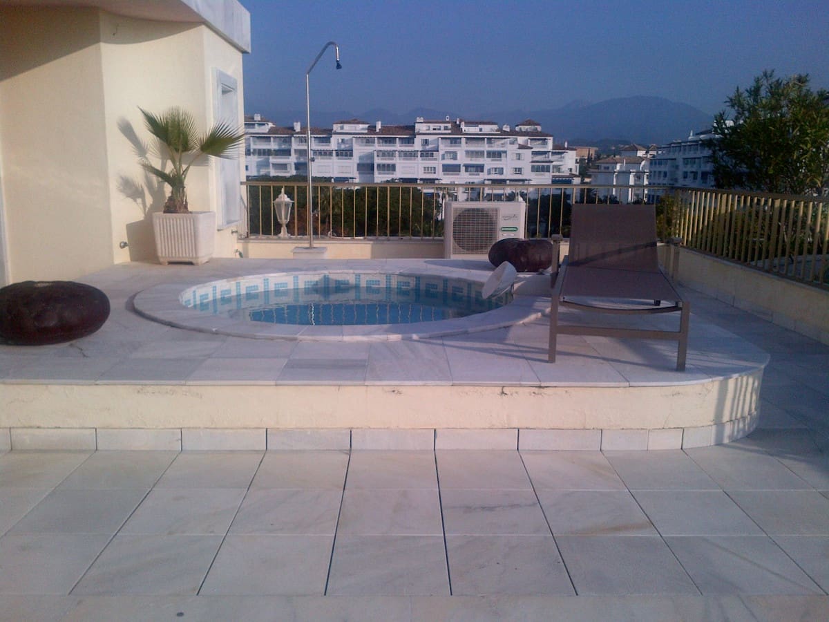 8 soveværelse Penthouse til salg i Puerto Banus med swimmingpool garage - € 24.000.000 (Ref: 8529596)