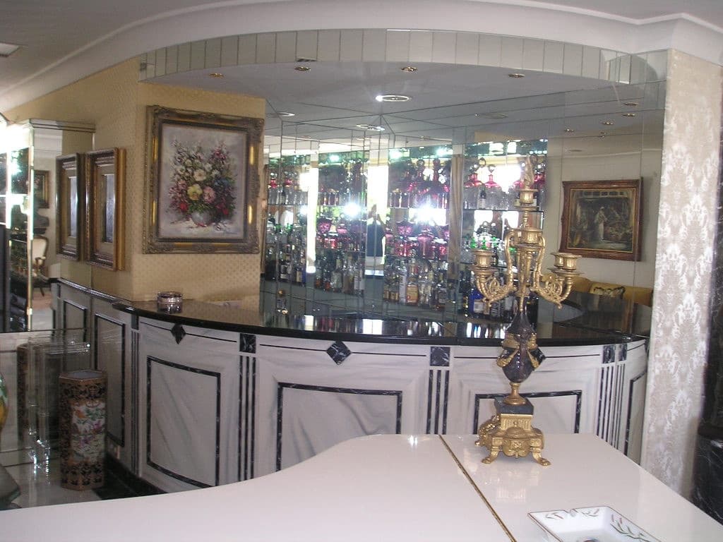 8 soveværelse Penthouse til salg i Puerto Banus med swimmingpool garage - € 24.000.000 (Ref: 8529596)