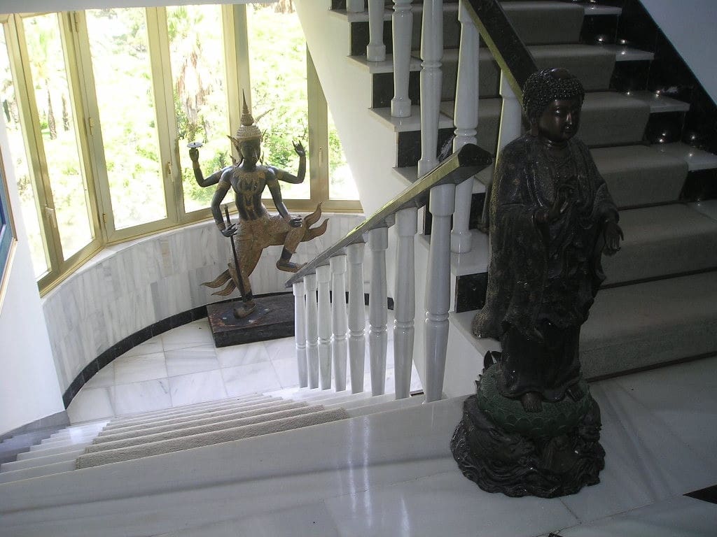 8 soveværelse Penthouse til salg i Puerto Banus med swimmingpool garage - € 24.000.000 (Ref: 8529596)