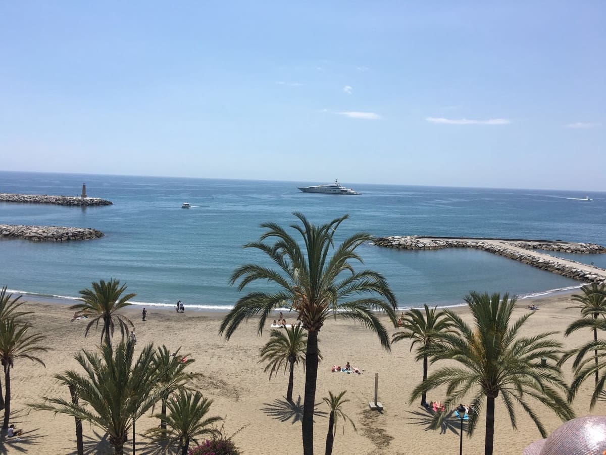 8 soveværelse Penthouse til salg i Puerto Banus med swimmingpool garage - € 24.000.000 (Ref: 8529596)