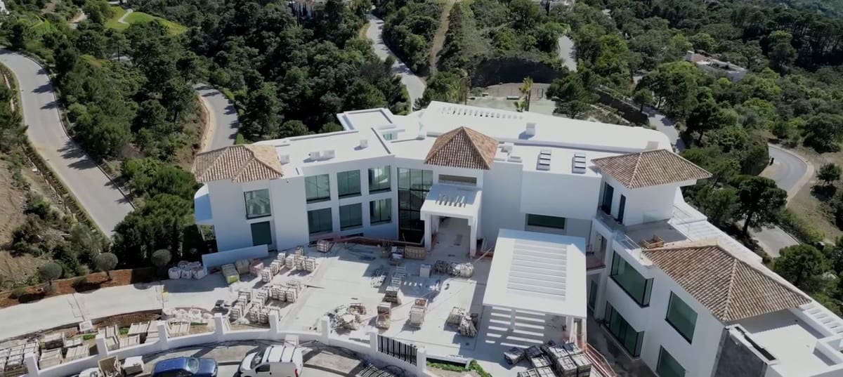 16 quarto Moradia para venda em La Zagaleta com piscina - 34 000 000 € (Ref: 8529601)