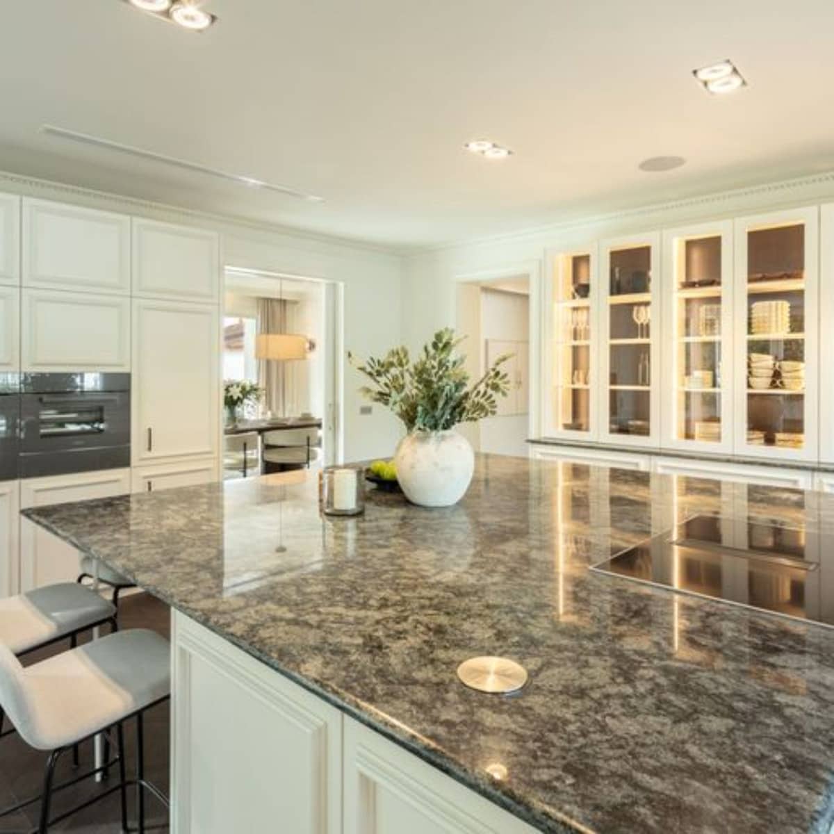 6 chambre Villa/Maison à vendre à Golden Mile avec piscine - 10 500 000 € (Ref: 8529603)