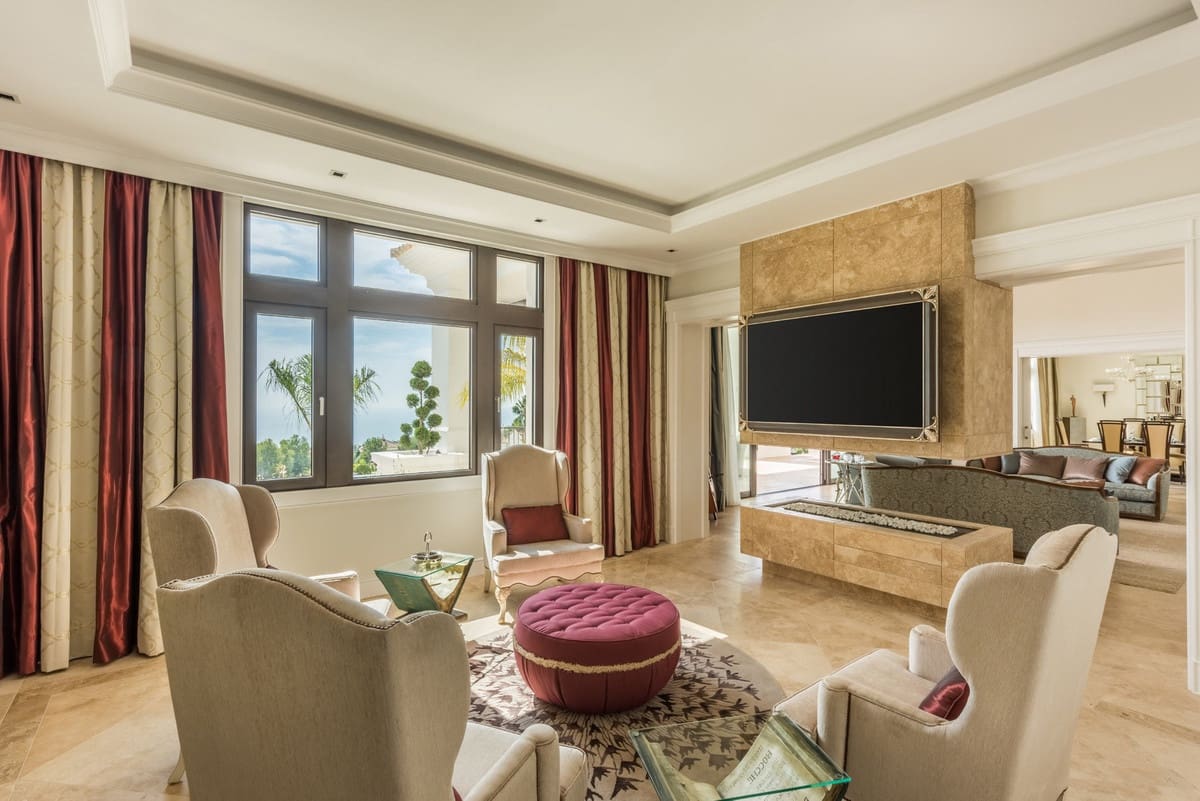 7 chambre Villa/Maison à vendre à Golden Mile avec piscine - 16 300 000 € (Ref: 8529606)