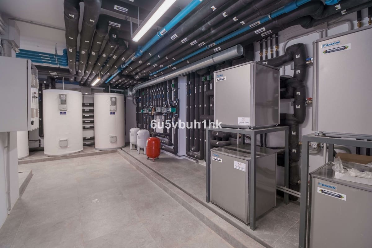 12 makuuhuone Huvila myytävänä paikassa Benahavis mukana uima-altaan - 15 000 000 € (Ref: 8529610)