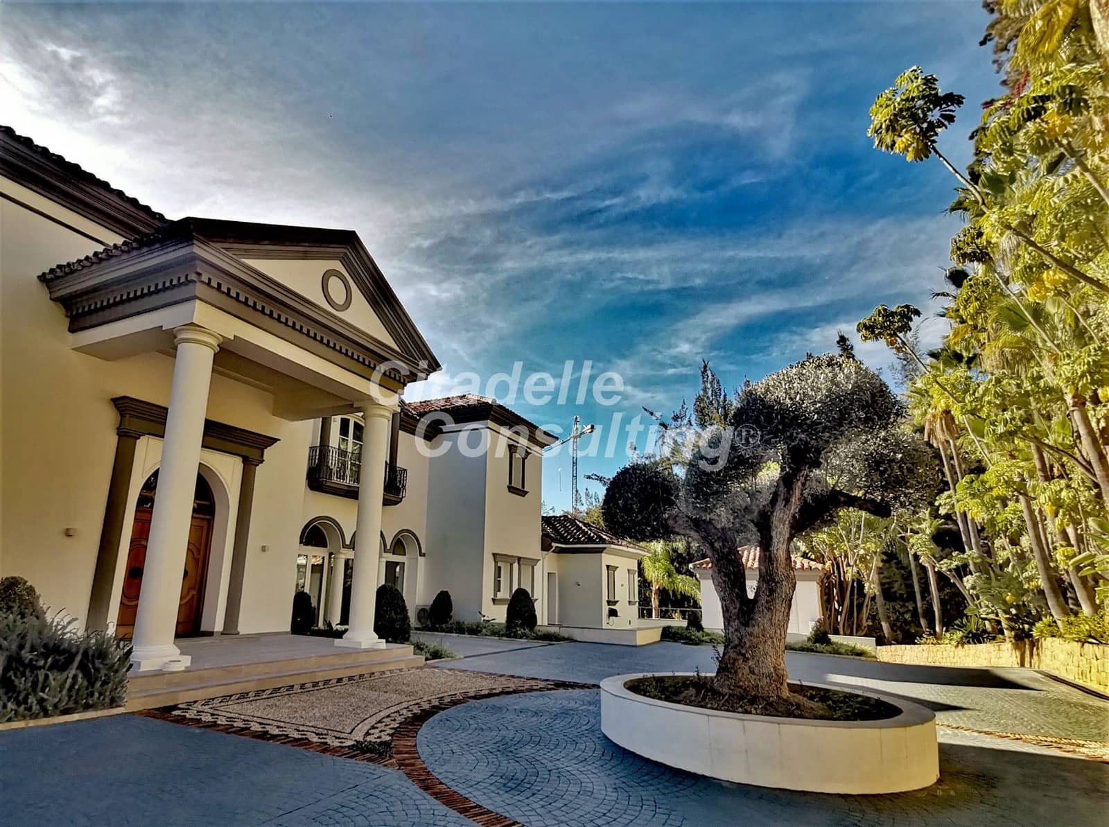 7 chambre Villa/Maison à vendre à Benahavis avec piscine - 12 950 000 € (Ref: 8529611)