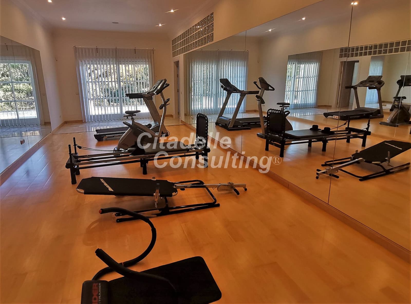 7 chambre Villa/Maison à vendre à Benahavis avec piscine - 12 950 000 € (Ref: 8529611)