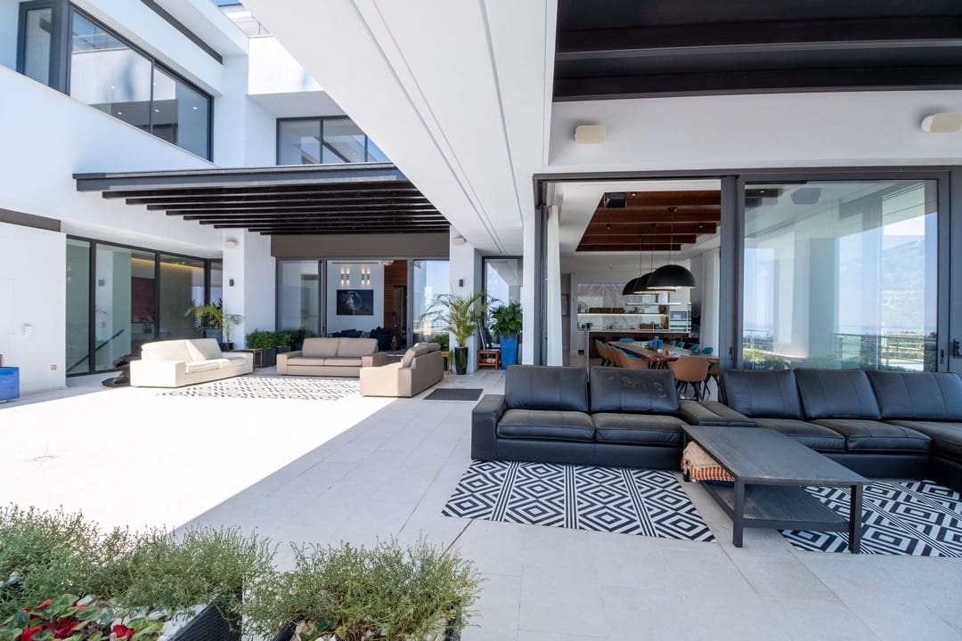 12 soveværelse Villa til salg i Benahavis med swimmingpool - € 12.700.000 (Ref: 8529613)