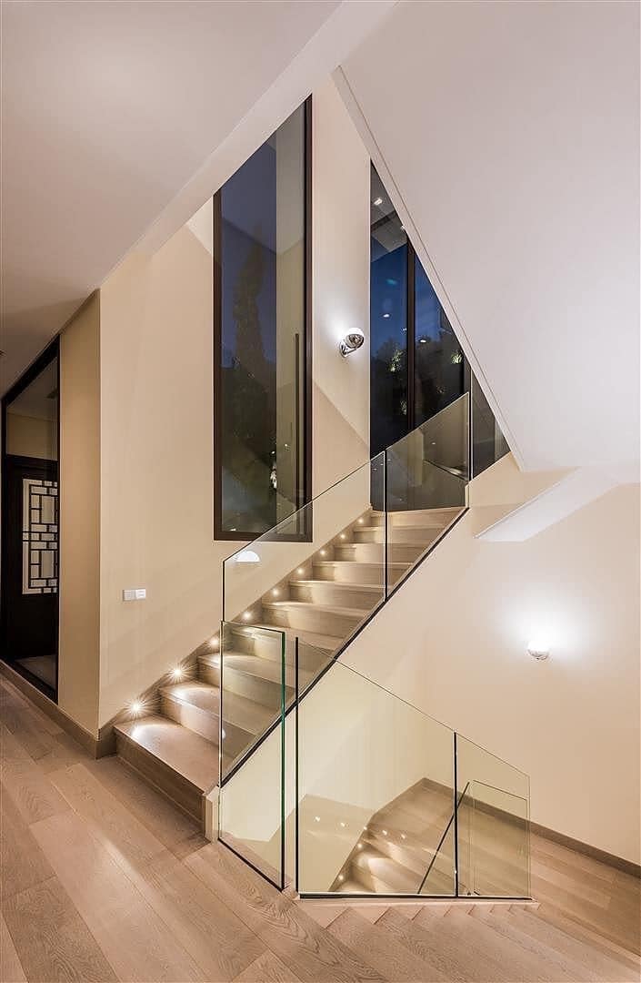 9 sypialnia Willa na sprzedaż w Los Arqueros z basenem garażem - 11 500 000 € (Ref: 8529621)