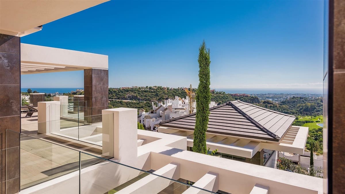 9 sypialnia Willa na sprzedaż w Los Arqueros z basenem garażem - 11 500 000 € (Ref: 8529621)