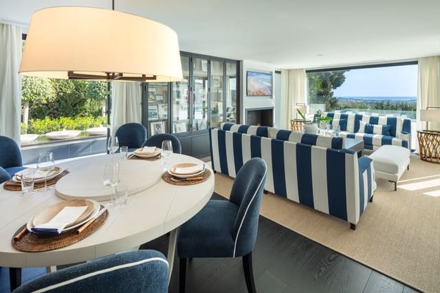 5 soverom Villa til salgs i Las Brisas, Marbella med svømmebasseng garasje - € 10 500 000 (Ref: 8529626)