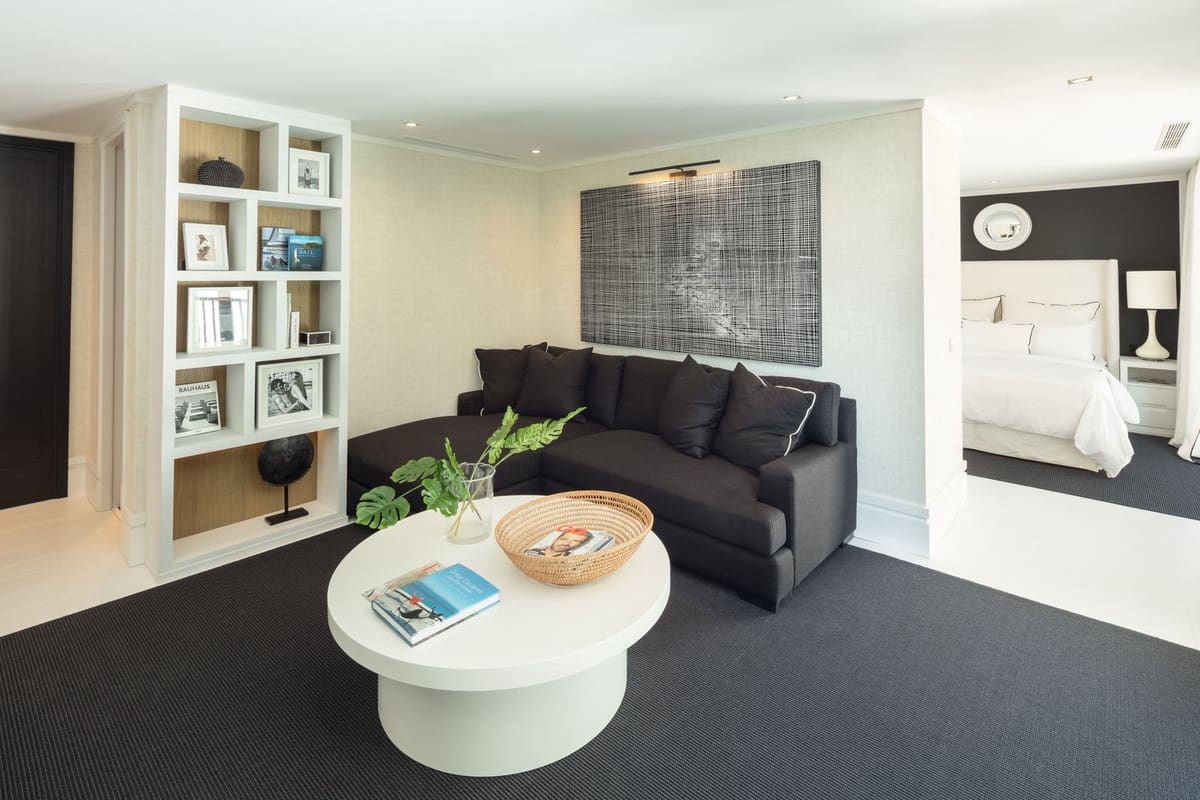 5 soverom Villa til salgs i Nueva Andalucia med svømmebasseng garasje - € 10 500 000 (Ref: 8529626)