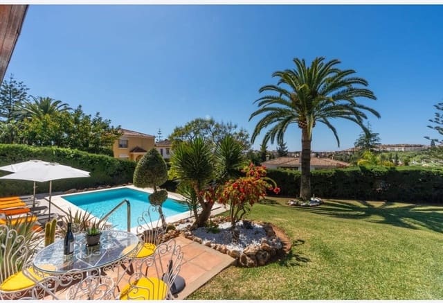 7 makuuhuone Huvila myytävänä paikassa Casco Antiguo, Marbella mukana uima-altaan - 4 000 000 € (Ref: 8550754)