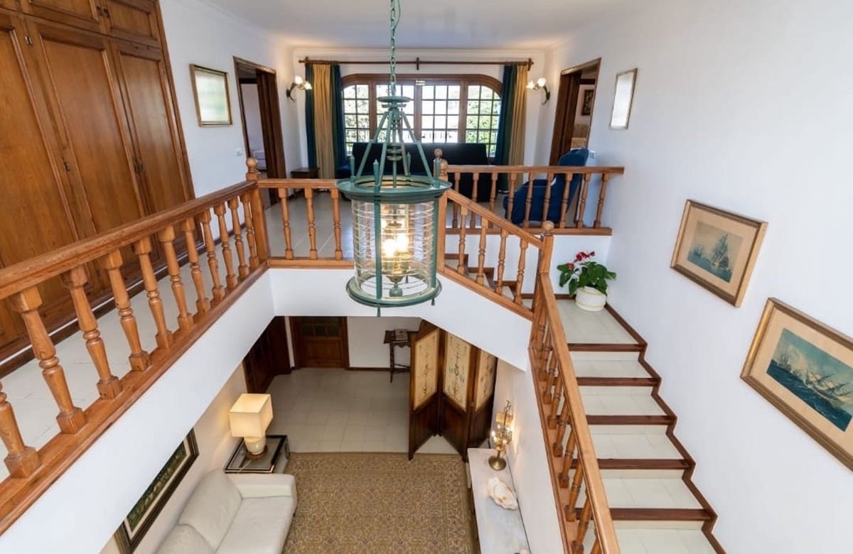 7 makuuhuone Huvila myytävänä paikassa Marbella mukana uima-altaan - 4 000 000 € (Ref: 8550754)