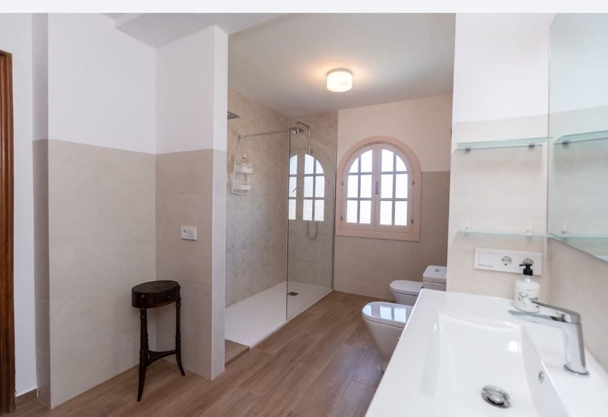 7 makuuhuone Huvila myytävänä paikassa Marbella mukana uima-altaan - 4 000 000 € (Ref: 8550754)