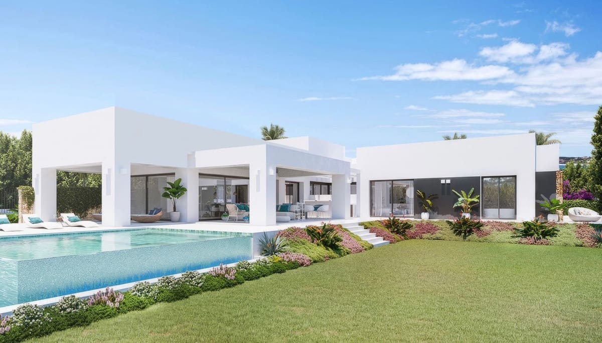4 soveværelse Villa til salg i Estepona med swimmingpool - € 2.900.000 (Ref: 8550760)