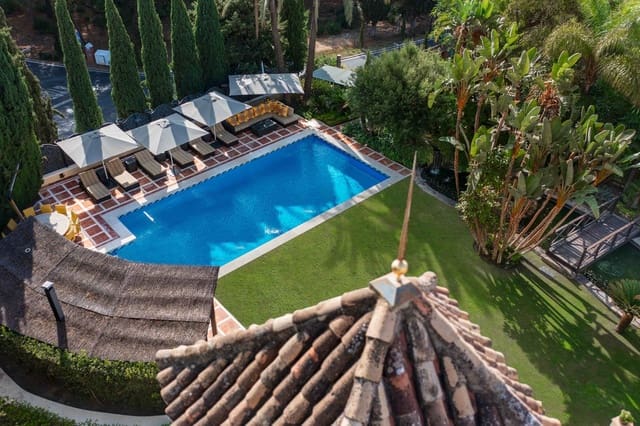 6 bedroom Villa for sale in Sierra Blanca, Marbella with pool garage - € 12,500,000 (Ref: 8550764)