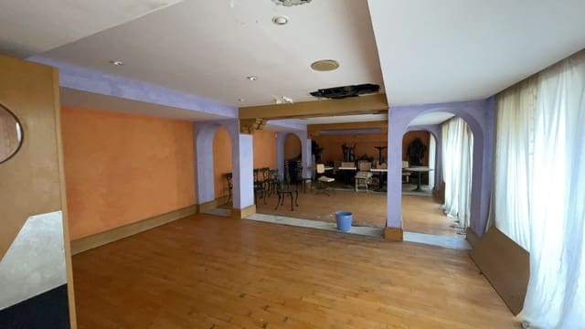 3 sovrum Restaurang/Bar till salu i San Enrique - Guadiaro -  Pueblo Nuevo, San Roque med pool - 2 000 000 € (Ref: 8578119)