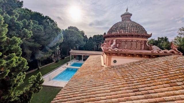 16 soverom Kommersiell til salgs i San Enrique - Guadiaro -  Pueblo Nuevo, San Roque med svømmebasseng garasje - € 20 000 000 (Ref: 8579566)