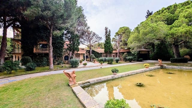 16 soverom Kommersiell til salgs i San Enrique - Guadiaro -  Pueblo Nuevo, San Roque med svømmebasseng garasje - € 20 000 000 (Ref: 8579566)