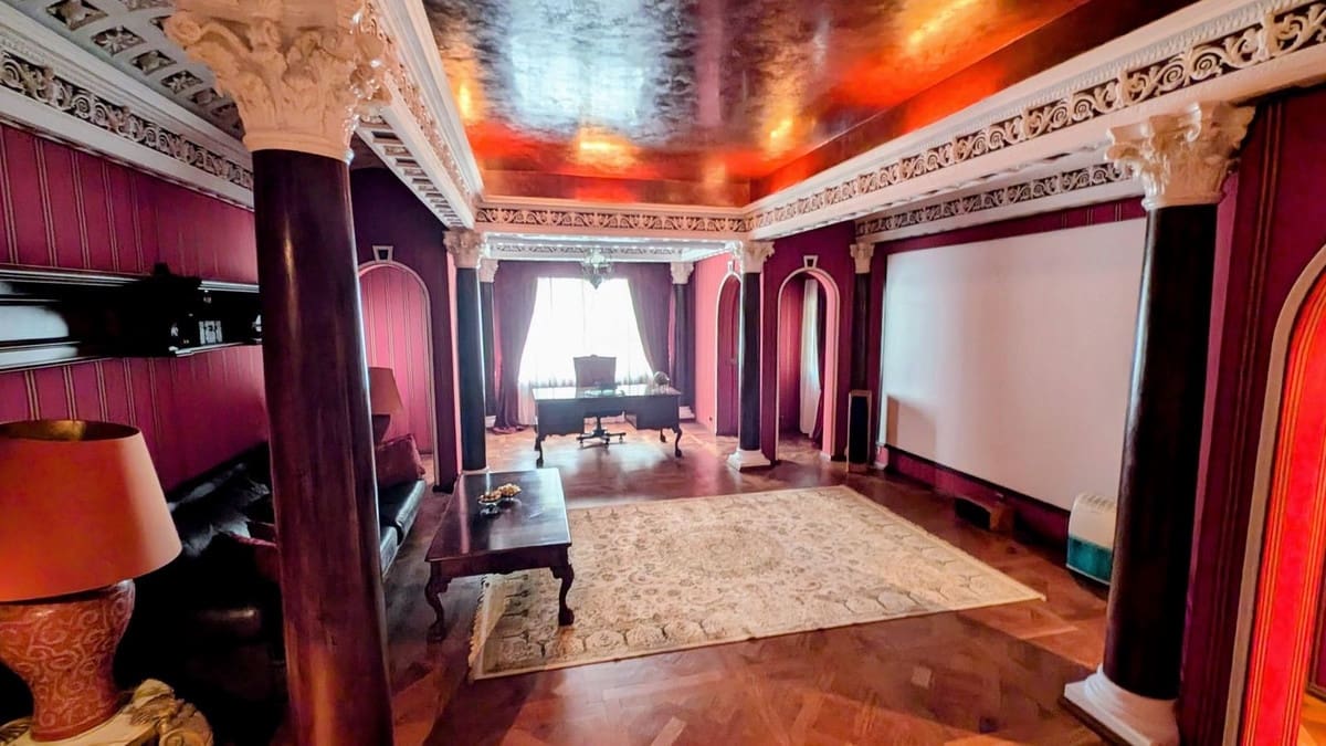 16 slaapkamer Commercieel te koop in San Roque met zwembad garage - € 20.000.000 (Ref: 8579566)