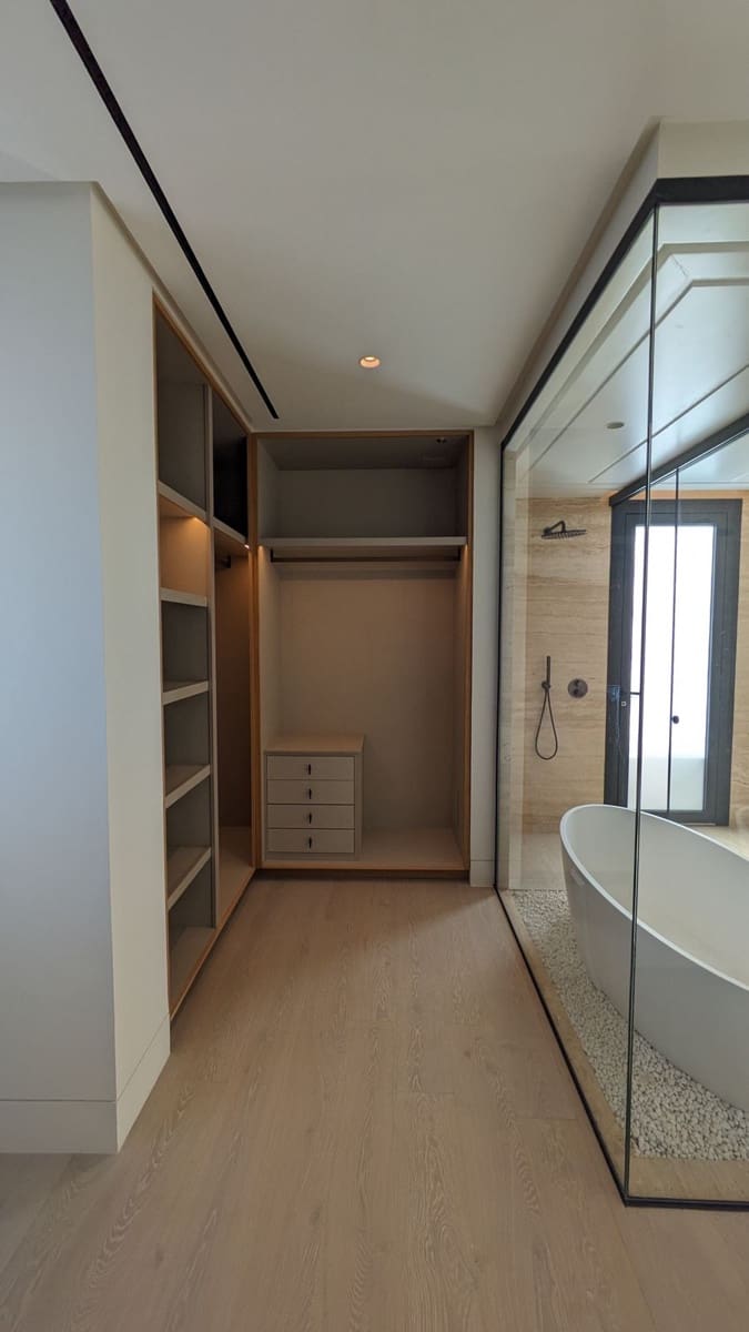 3 bedroom Studio for sale in Estepona with pool garage - € 5,000,000 (Ref: 8591660)