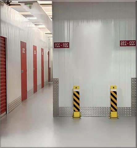 Commercial for sale in San Pedro de Alcántara Pueblo, Marbella - € 3,650,000 (Ref: 8601406)