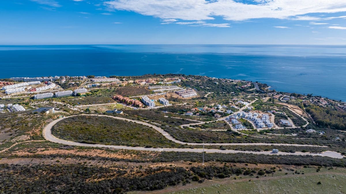 Terre non Aménagée à vendre à Torreguadiaro - 3 500 000 € (Ref: 8603425)