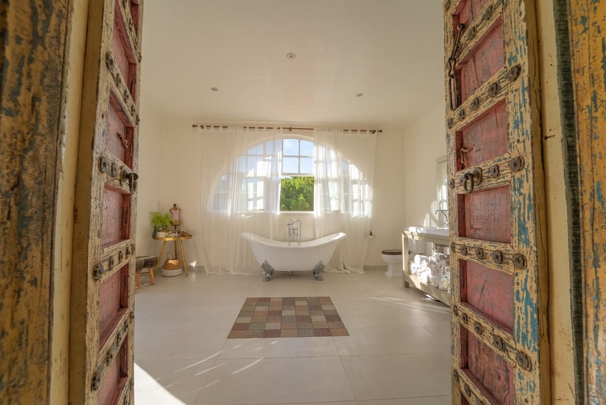 9 slaapkamer Villa te koop in Benalmadena met zwembad - € 4.995.000 (Ref: 8603457)