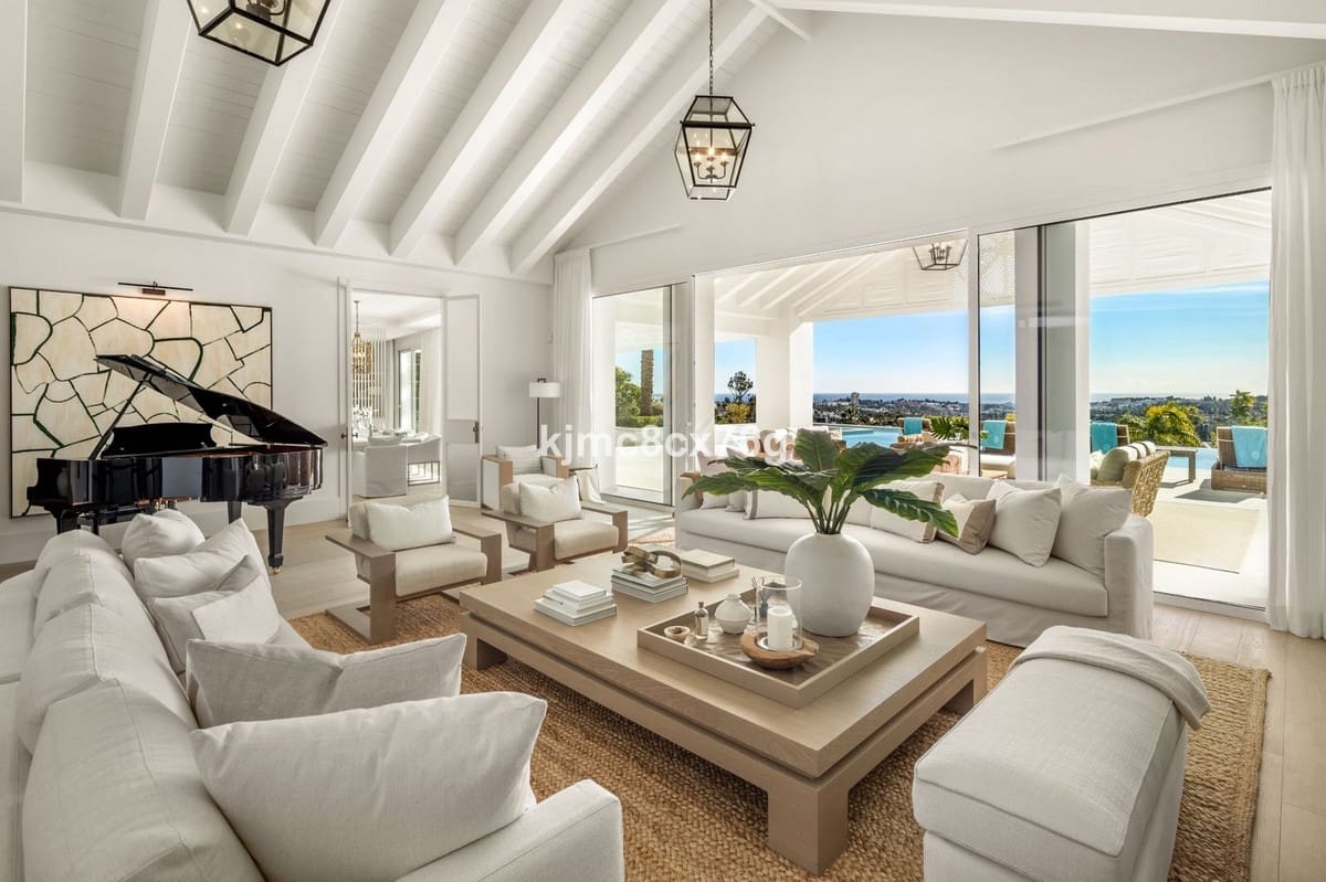 6 sypialnia Willa na sprzedaż w Nueva Andalucia - 15 450 000 € (Ref: 8603479)