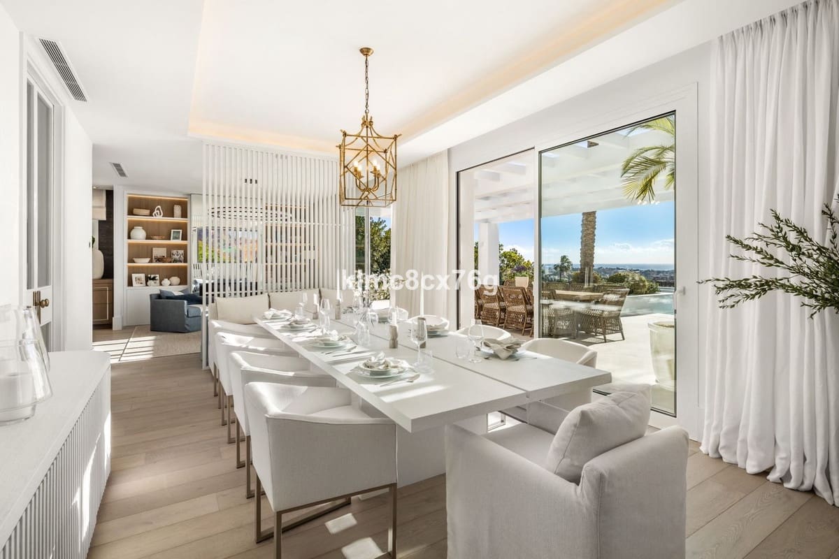 6 sypialnia Willa na sprzedaż w Nueva Andalucia - 15 450 000 € (Ref: 8603479)