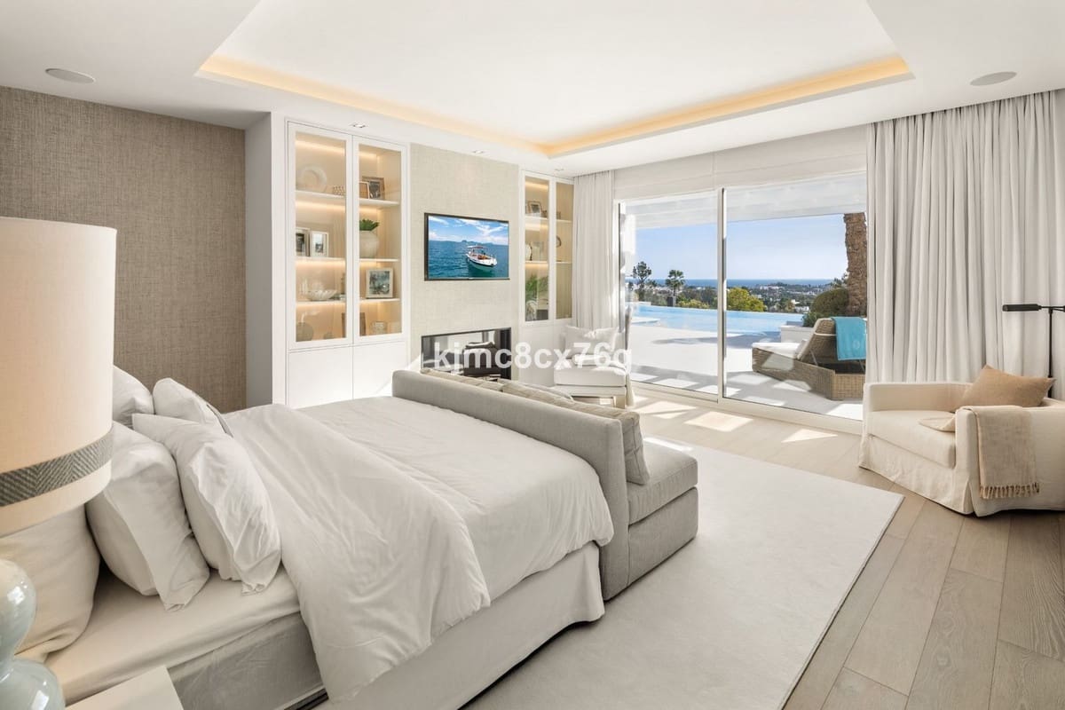 6 sypialnia Willa na sprzedaż w Nueva Andalucia - 15 450 000 € (Ref: 8603479)