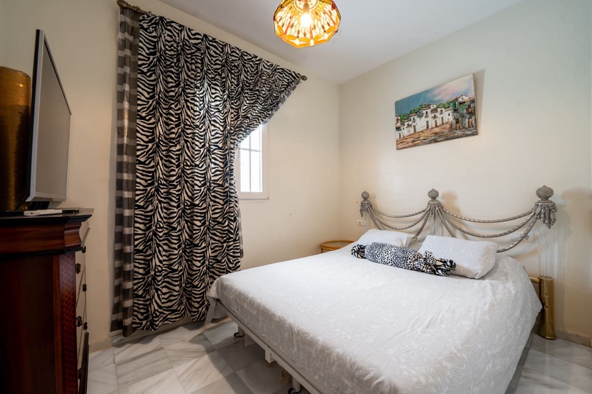 4 sypialnia Finka/Dom wiejski na sprzedaż w Pizarra z basenem - 3 150 000 € (Ref: 8634414)