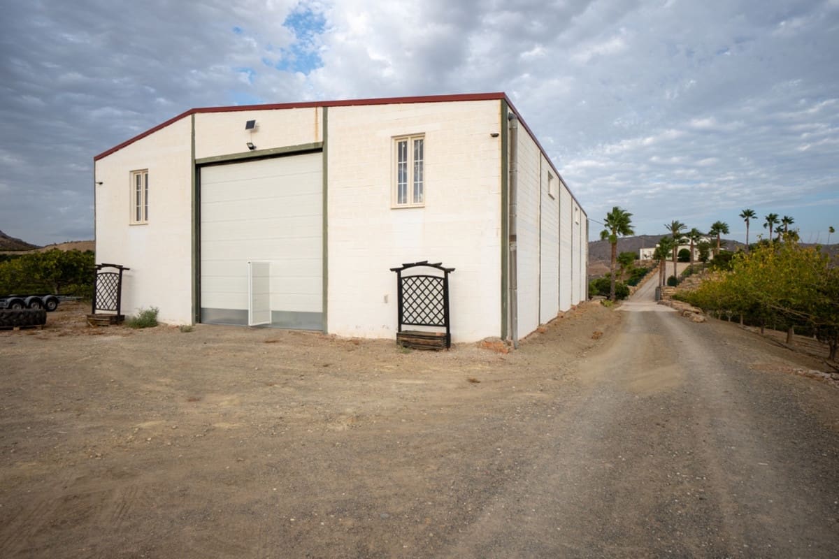 4 sypialnia Finka/Dom wiejski na sprzedaż w Pizarra z basenem - 3 150 000 € (Ref: 8634414)