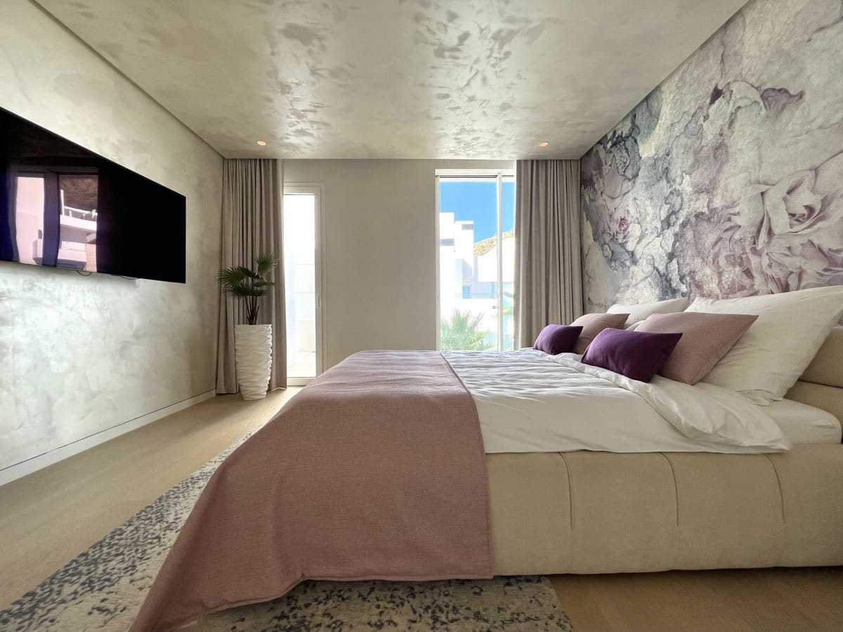 3 chambre Penthouse à vendre à Marbella avec piscine garage - 3 490 000 € (Ref: 8634418)