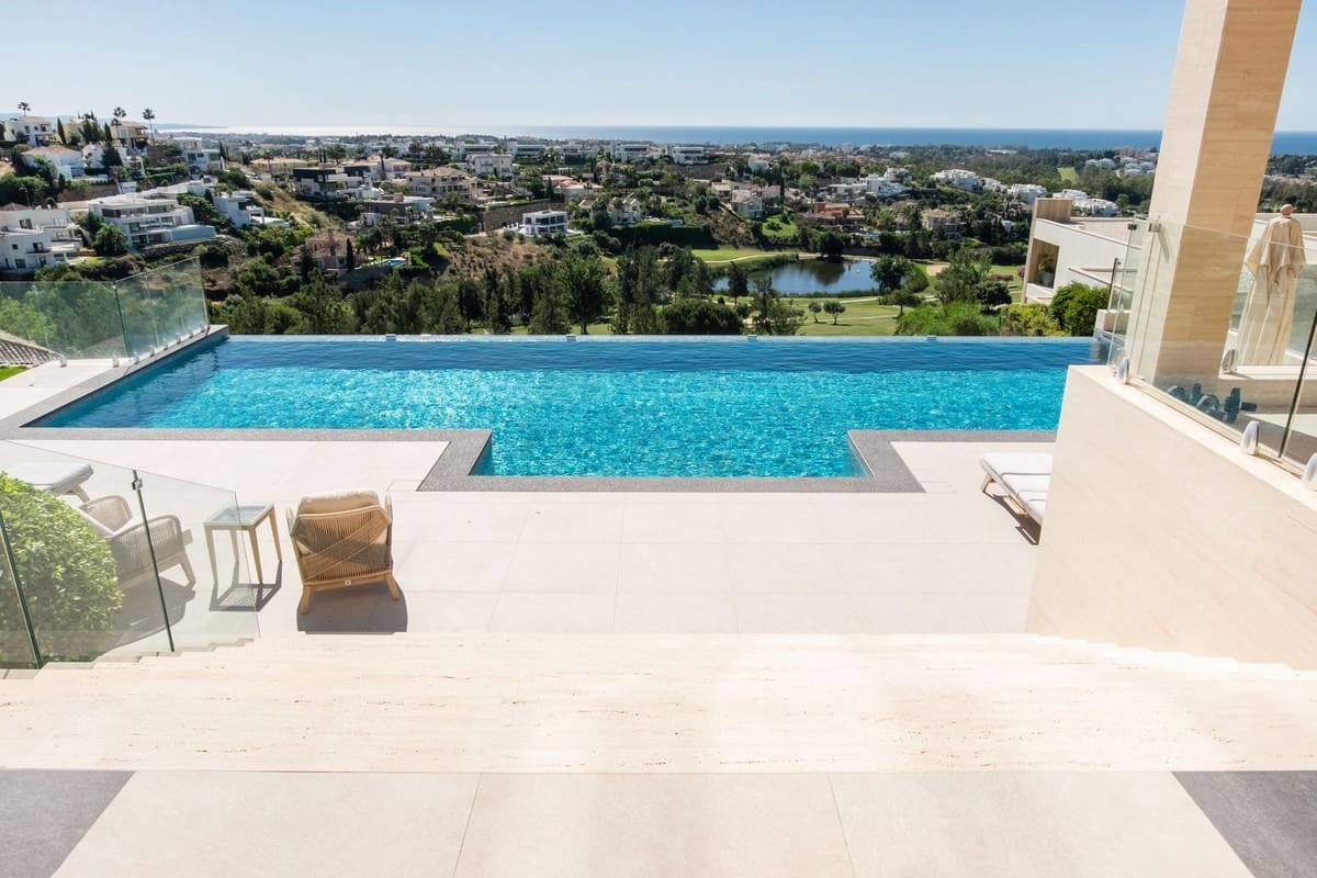 5 soverom Villa til salgs i Benahavis med svømmebasseng garasje - € 9 000 000 (Ref: 8636346)