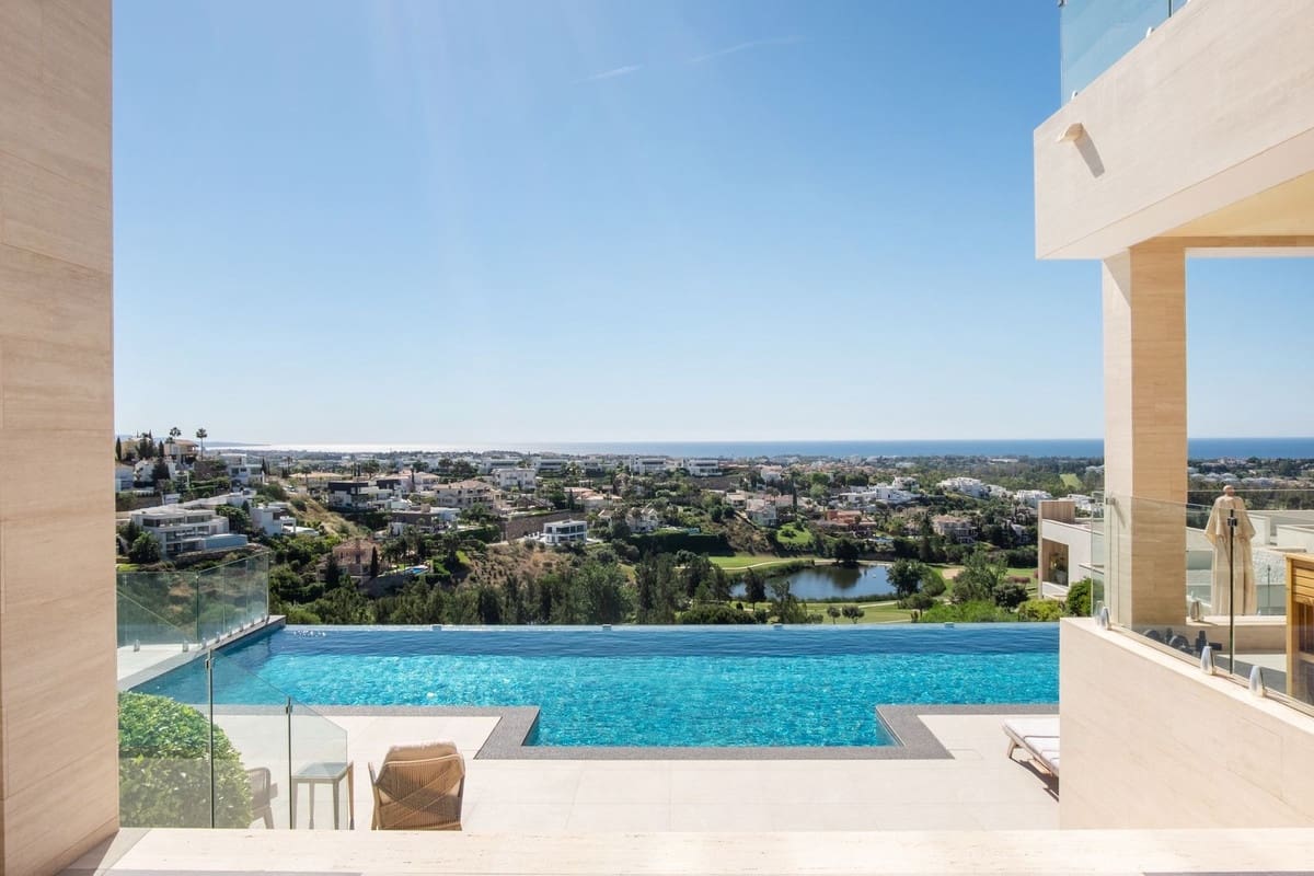 5 soverom Villa til salgs i Benahavis med svømmebasseng garasje - € 9 000 000 (Ref: 8636346)