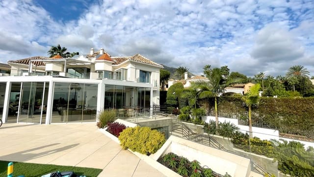 7 bedroom Villa for sale in Sierra Blanca, Marbella with pool garage - € 11,000,000 (Ref: 8636347)