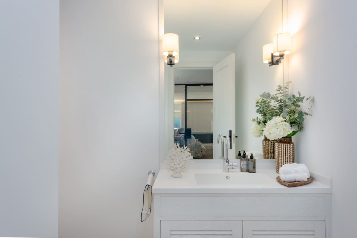 7 soverom Villa til salgs i Nueva Andalucia med svømmebasseng - € 6 990 000 (Ref: 8656249)