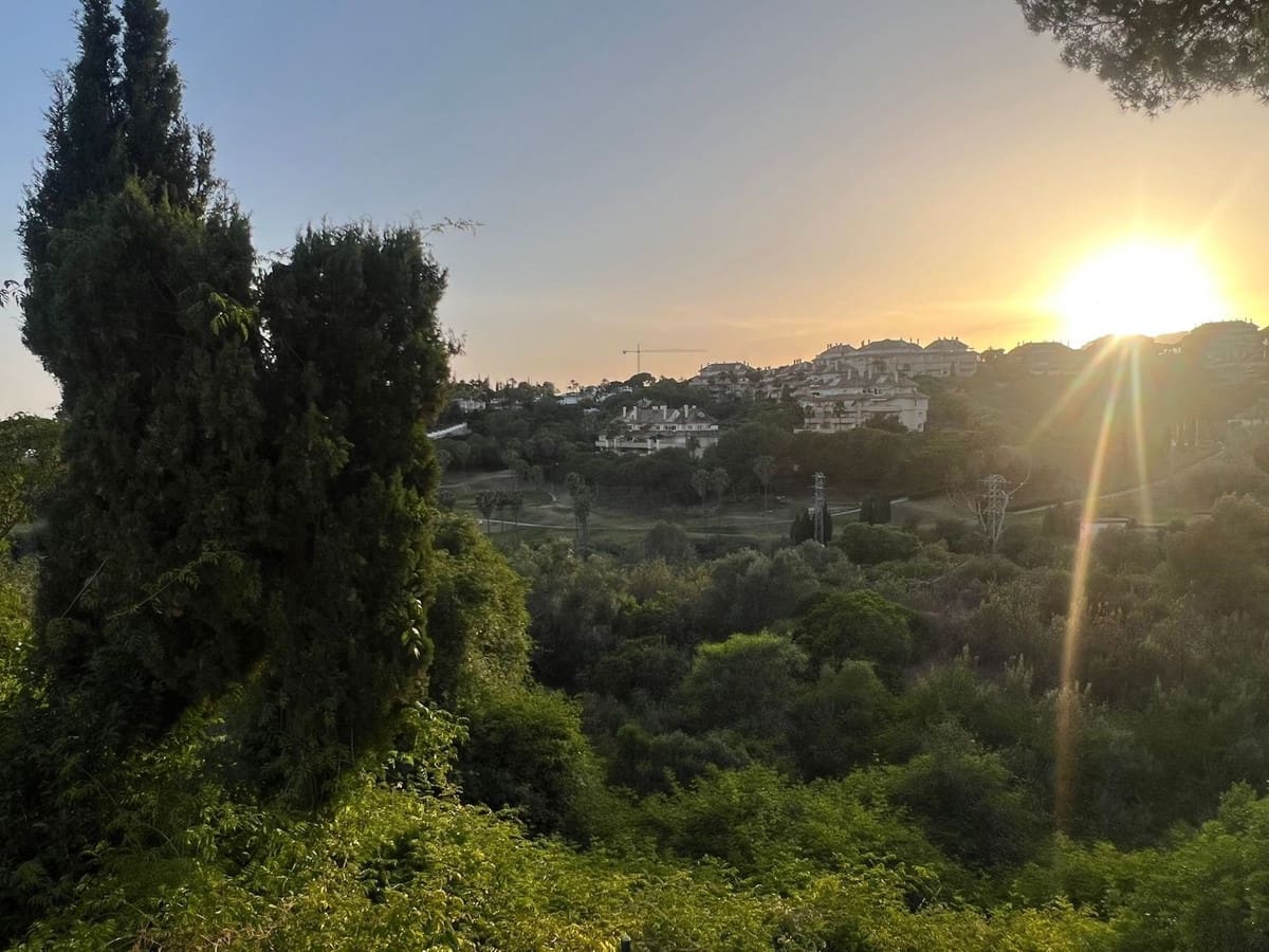 6 sypialnia Willa na sprzedaż w Elviria z basenem garażem - 3 000 000 € (Ref: 8684740)