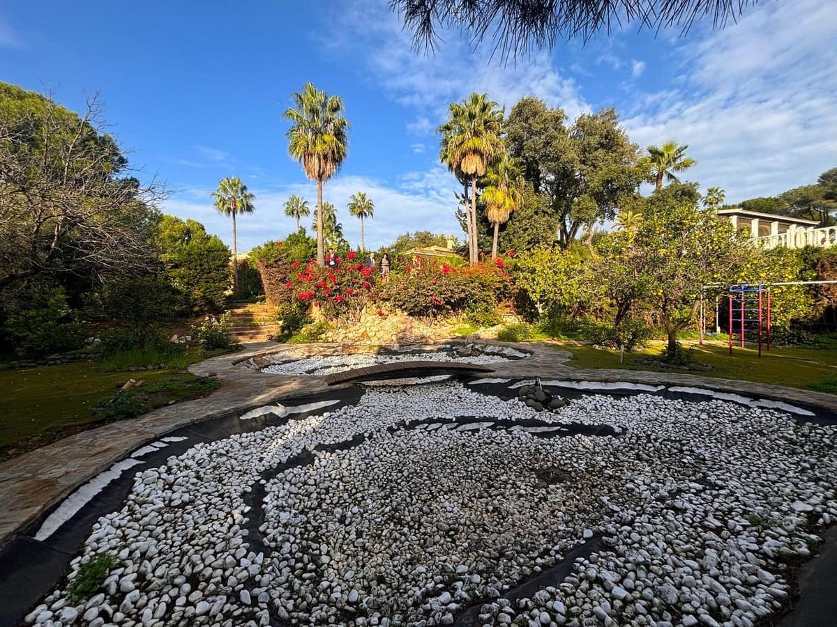 6 sypialnia Willa na sprzedaż w Elviria z basenem garażem - 3 000 000 € (Ref: 8684740)