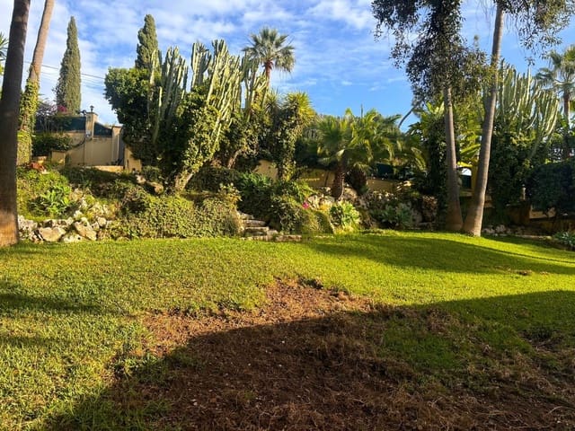 6 sypialnia Willa na sprzedaż w Elviria, Marbella z basenem garażem - 3 000 000 € (Ref: 8684740)