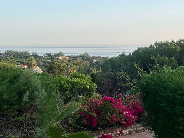 6 sypialnia Willa na sprzedaż w Elviria, Marbella z basenem garażem - 3 000 000 € (Ref: 8684740)