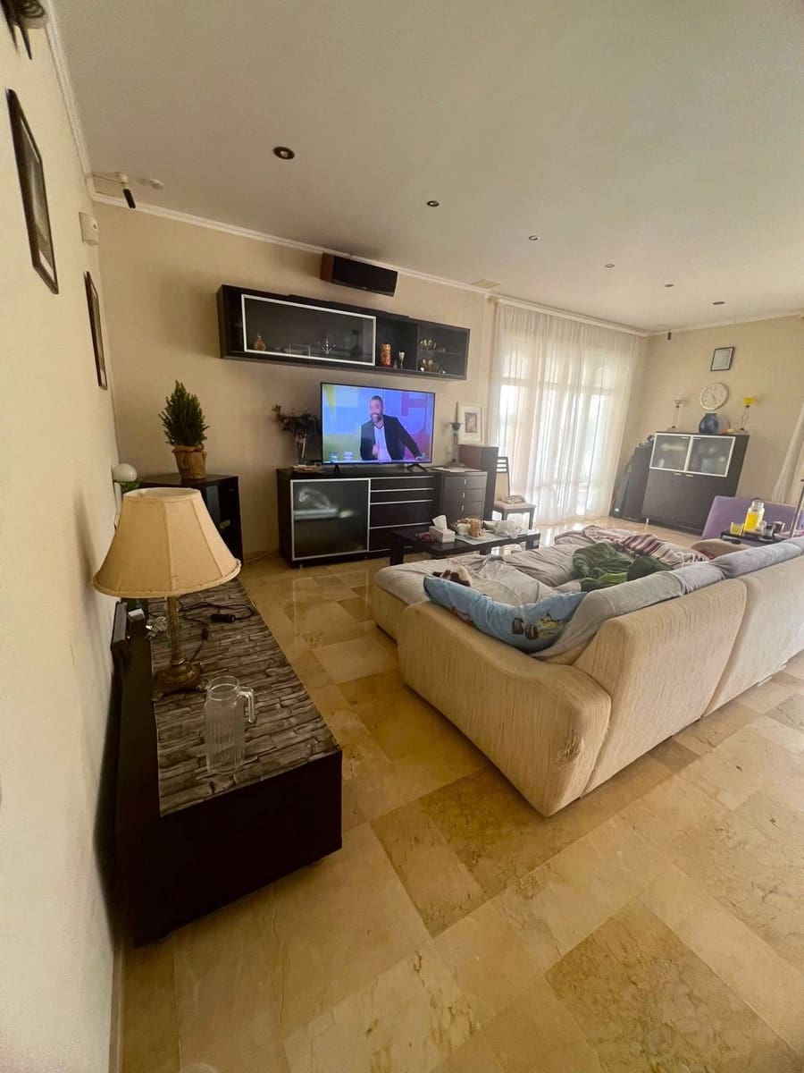 6 sypialnia Willa na sprzedaż w Elviria z basenem garażem - 3 000 000 € (Ref: 8684740)