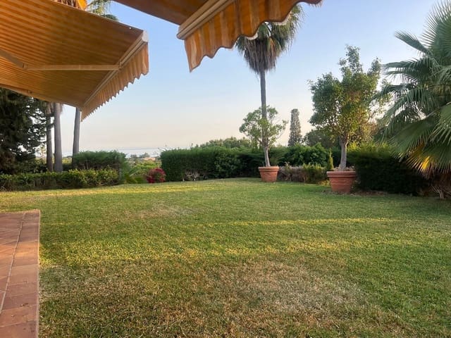 6 sypialnia Willa na sprzedaż w Elviria, Marbella z basenem garażem - 3 000 000 € (Ref: 8684740)