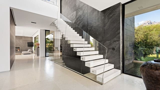 5 makuuhuone Huvila myytävänä paikassa La Carolina - Guadalpín, Marbella mukana uima-altaan - 8 500 000 € (Ref: 8684752)